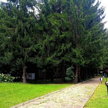Къща За Гости И Бунгала Пазачница Guest house